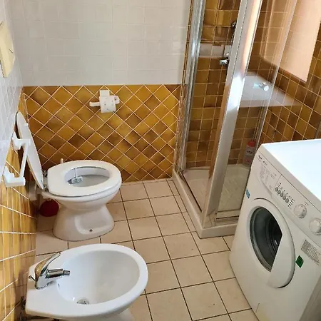 In Con Ampia Terrazza Di 27m2 Hébergement de vacances *
